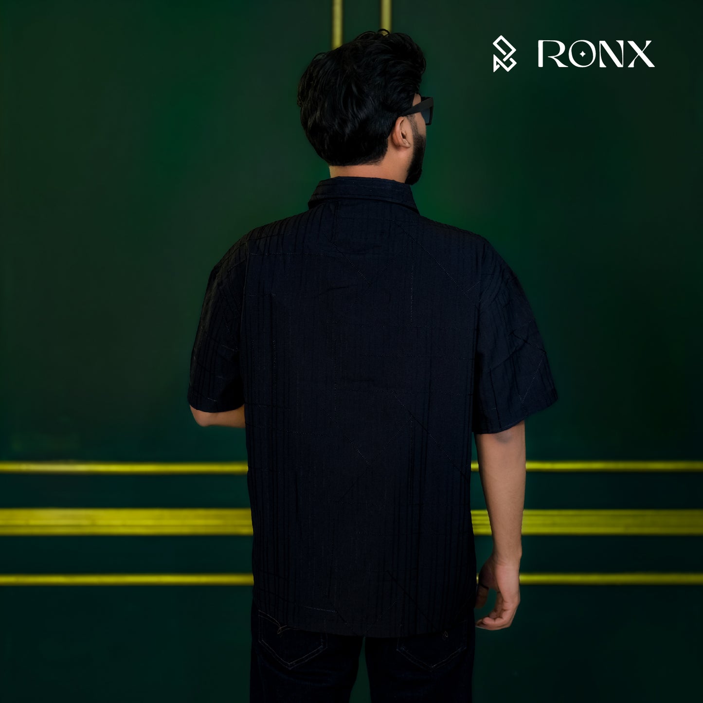 Chinese Soft Cotton Chain Fabrics Half Shirt - Black