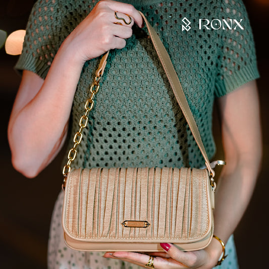 Elegant Leather Handbag