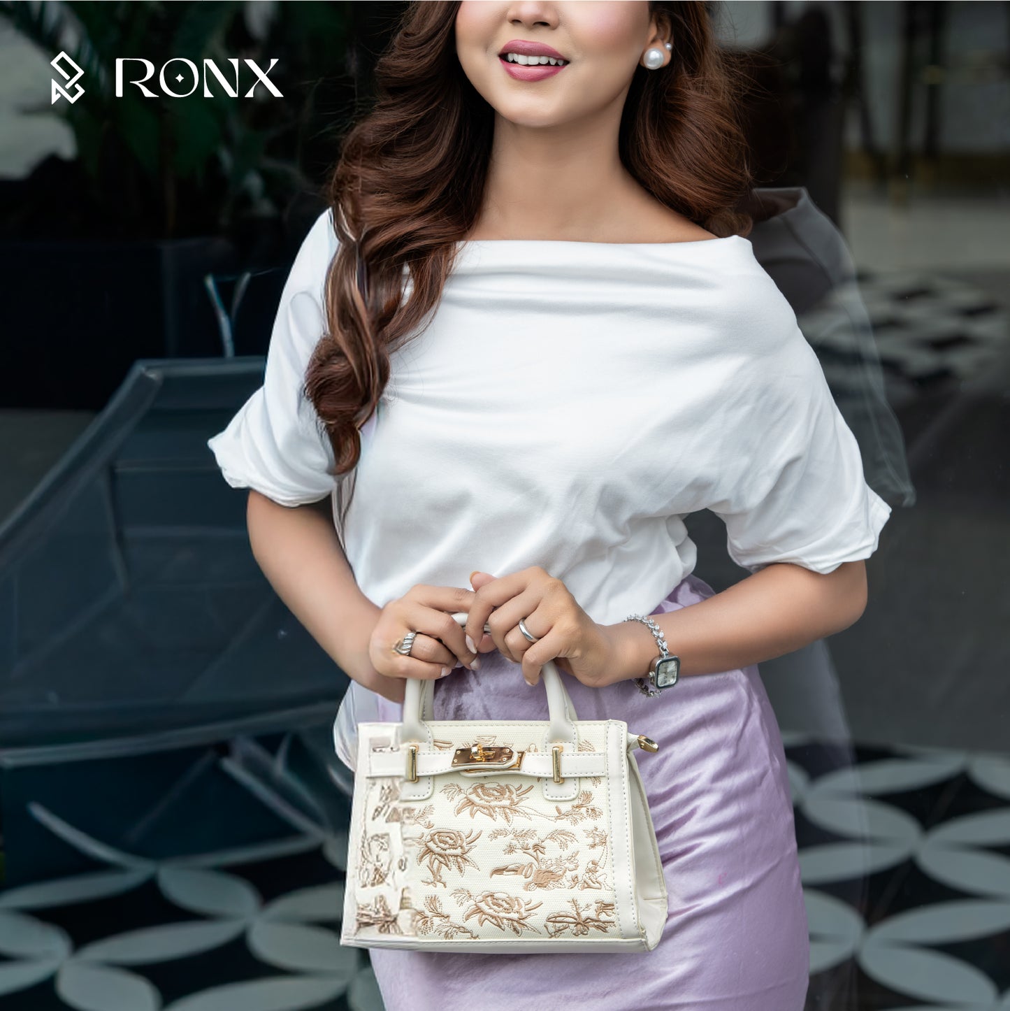Beauty Rose Elite Tote Bag
