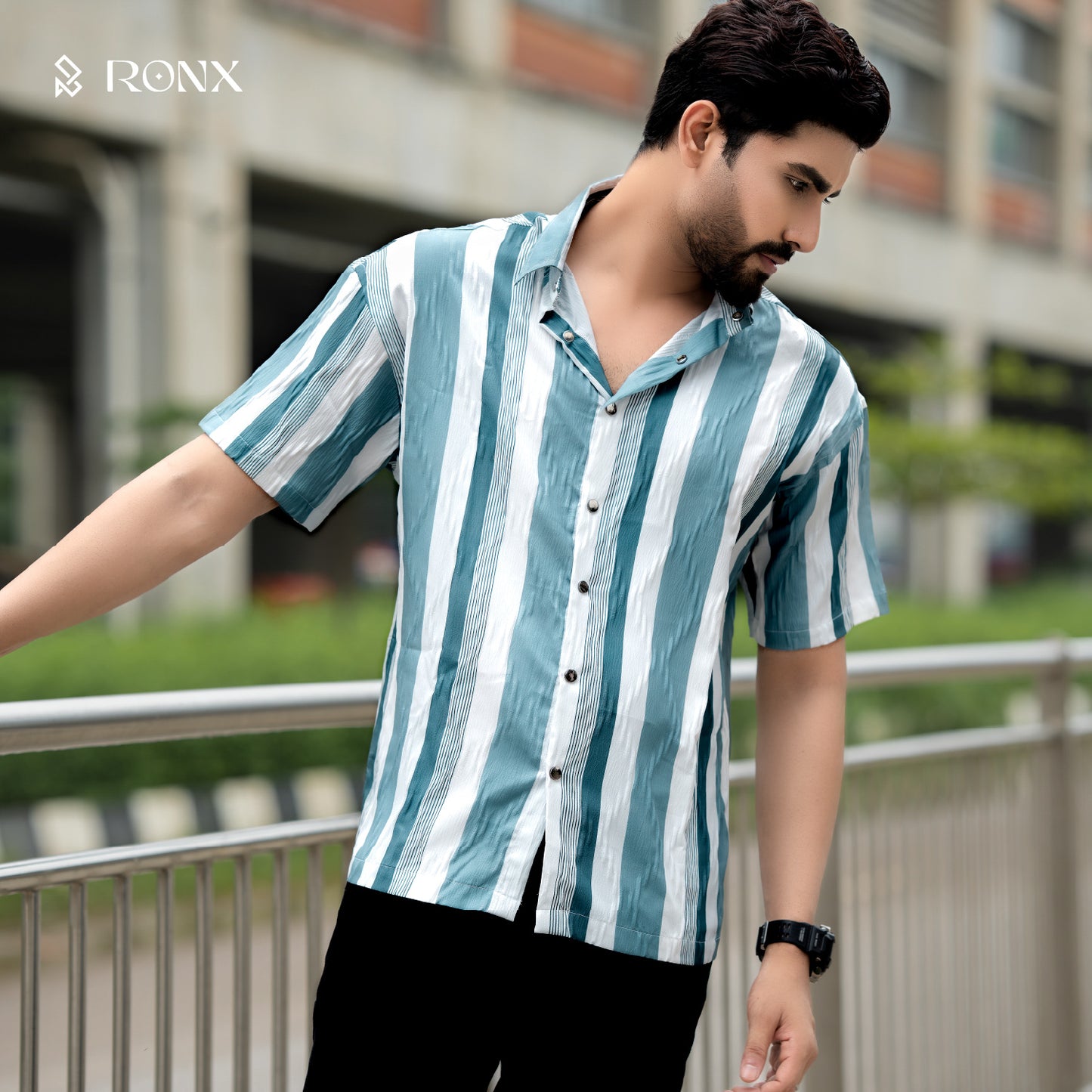 Chinese Soft Popcorn Fabrics Half Shirt - Stone Blue