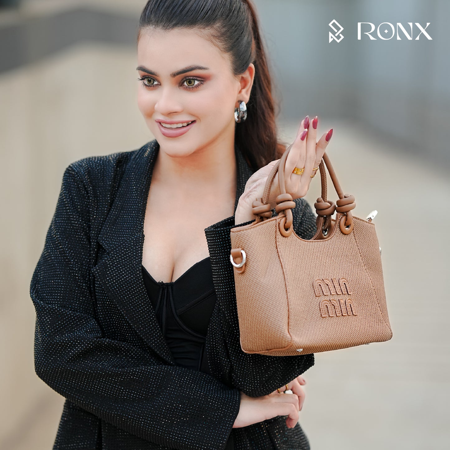 Classic Dune Handbag