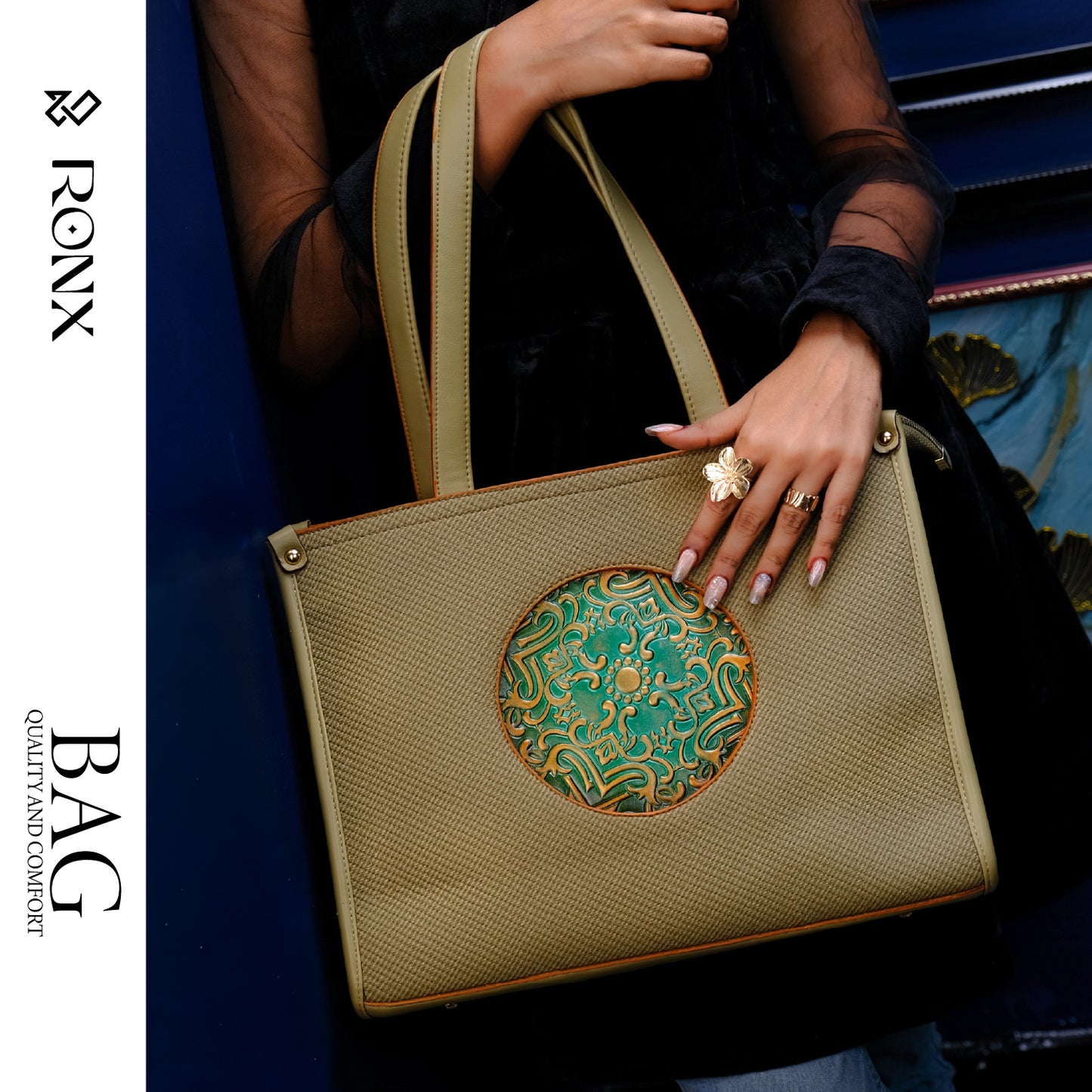 Lotus Circle Tote Bag