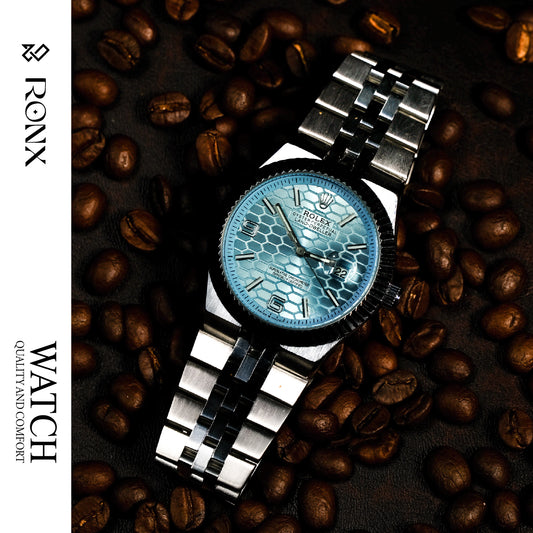 Luxury Classic Analog Watch