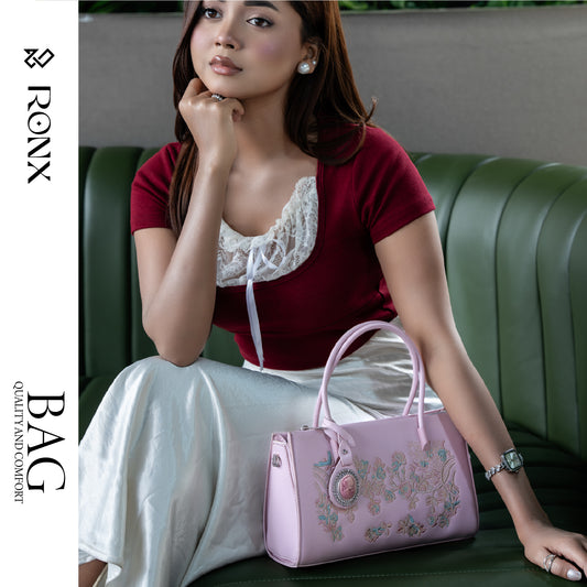 Elegant Ladies Handbag