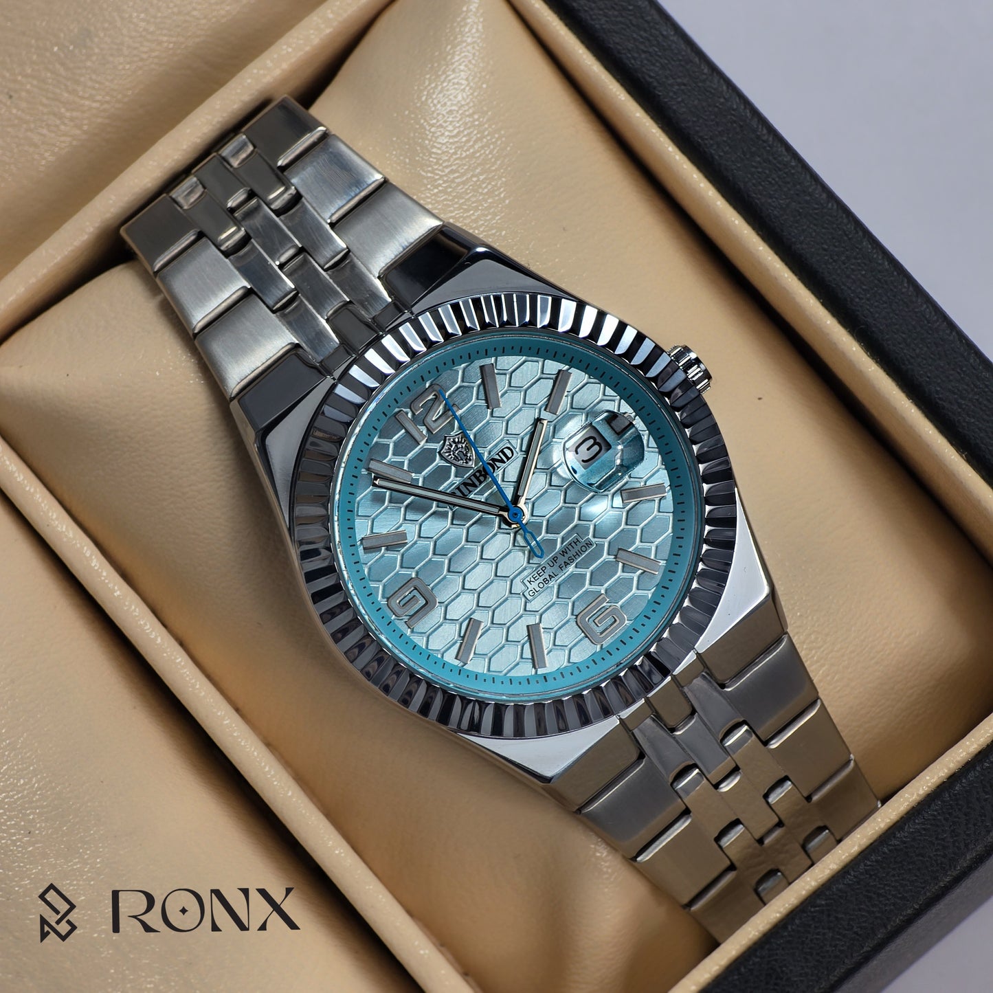 Luxury Classic Analog Watch