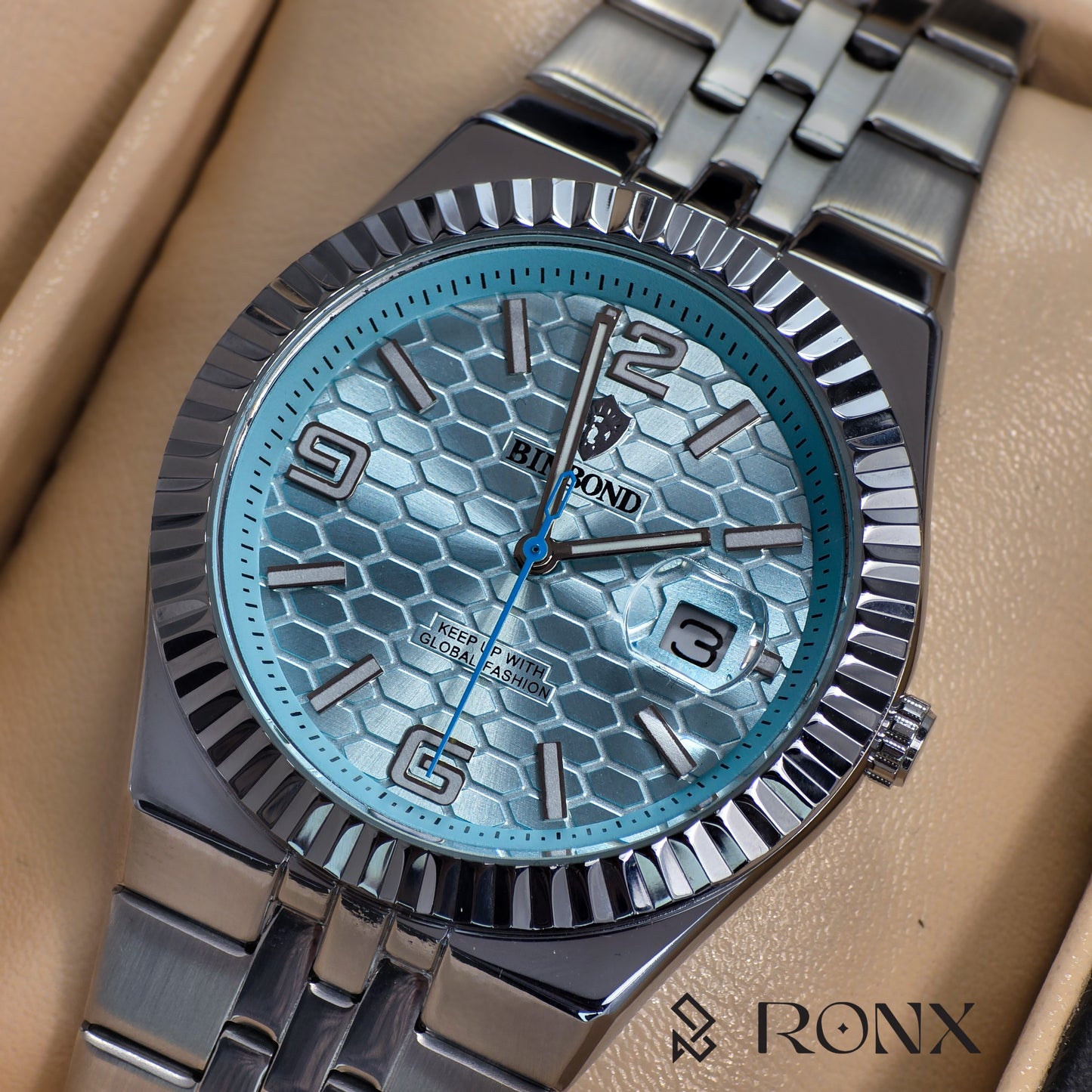 Luxury Classic Analog Watch