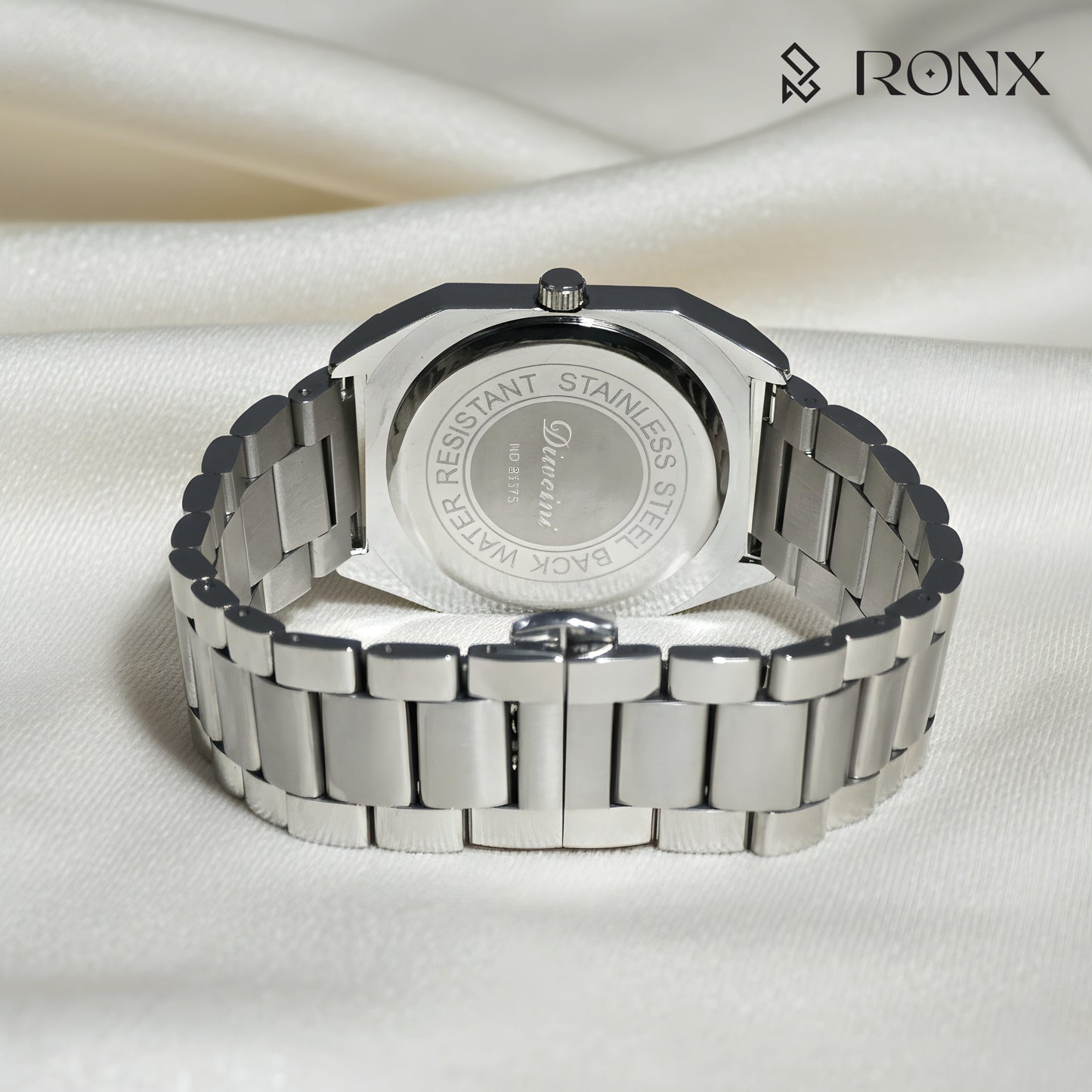 Sliver Timepiece Men’s Watch