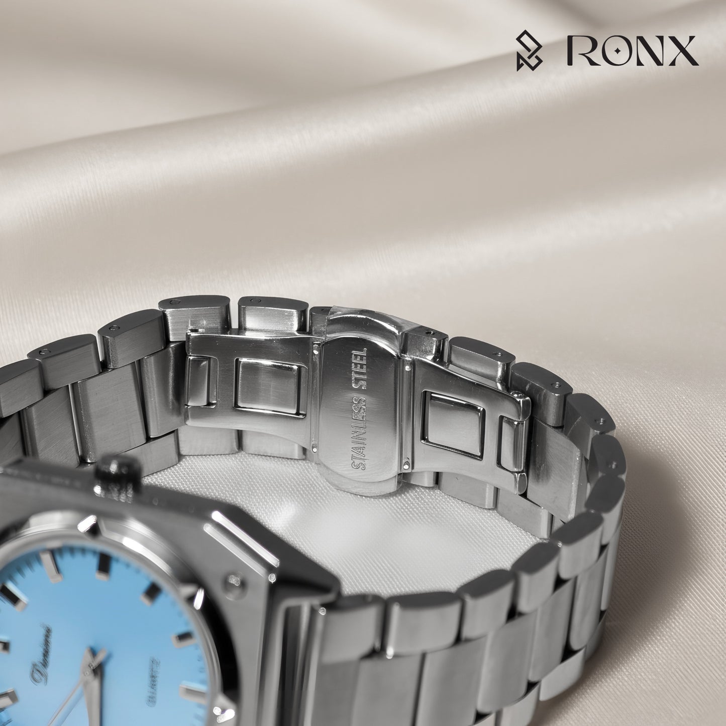 Sliver Timepiece Men’s Watch